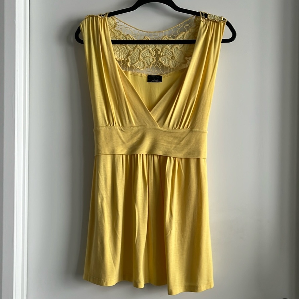 Women’s tank top flowy, long babydoll, yellow, ties at back, made in USA.
